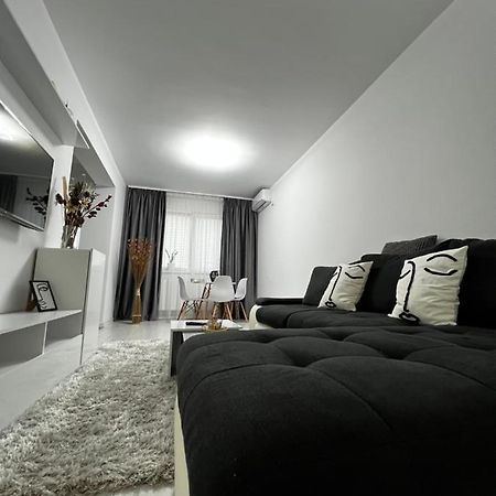 New Residence Apartament Popesti-Leordeni Bagian luar foto